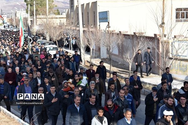 تشییع پیکر شهید سانحه هوایی تهران در بهاباد