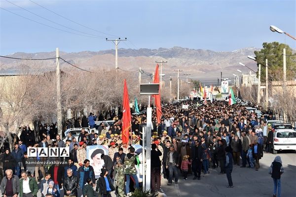 تشییع پیکر شهید سانحه هوایی تهران در بهاباد