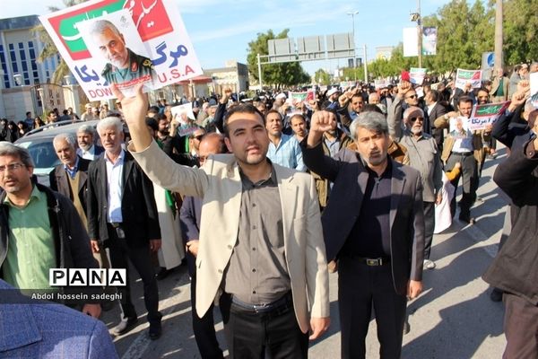 حماسه حضور مردم بوشهر در میثاق با ولایت  حمایت از سپاه و آرمان های انقلاب