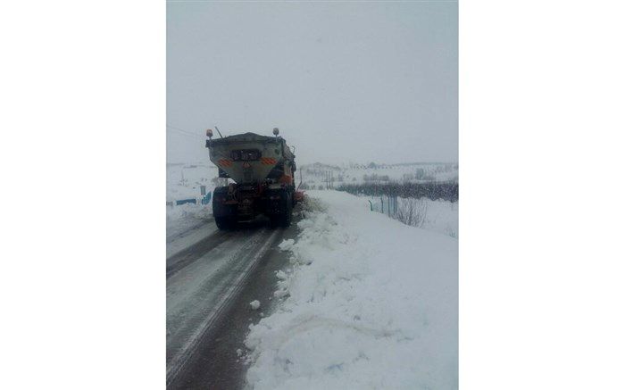 جاده دسترسی به ۱۱ روستای آذربایجان غربی مسدود است