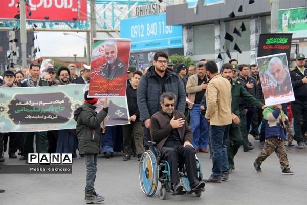 عزاداری هفتمین روز شهادت سردار سلیمانی در محمودآباد