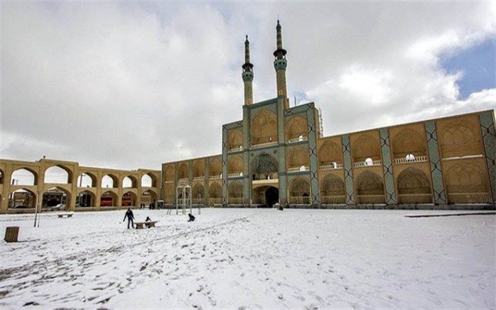 از فردا در همه مناطق استان شاهد بارش برف خواهیم بود.