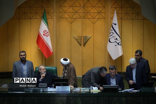 حضور فرمانده کل سپاه پاسداران انقلاب اسلامی در مجلس شورای اسلامی
