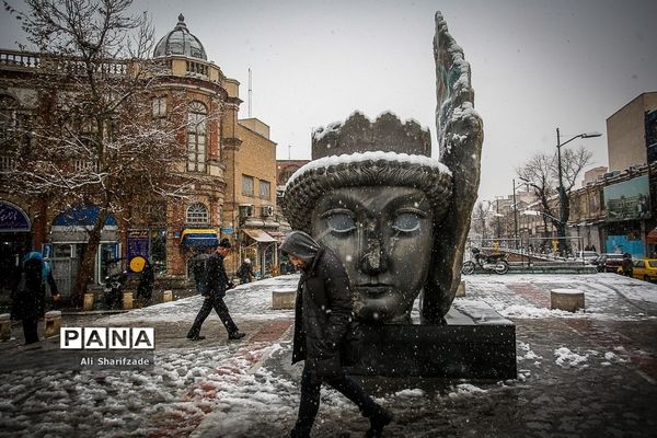 بارش برف زمستانی در تهران