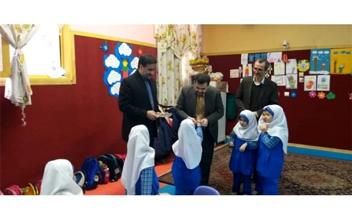 بازدید سرزده مدیرکل قرآن، عترت و نماز آموزش و پرورش از مجموعه مهدقرآن و مرکز پیش دبستانی فاطر فرهنگسرای قرآن