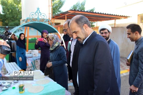 نمایشگاه دستاوردهای مدارس غیر دولتی و هیات امنایی  بوشهر