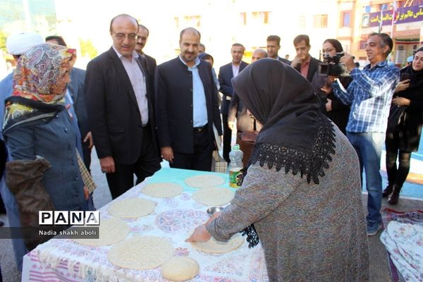 نمایشگاه دستاوردهای مدارس غیر دولتی و هیات امنایی  بوشهر