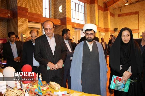 نمایشگاه دستاوردهای مدارس غیر دولتی و هیات امنایی  بوشهر