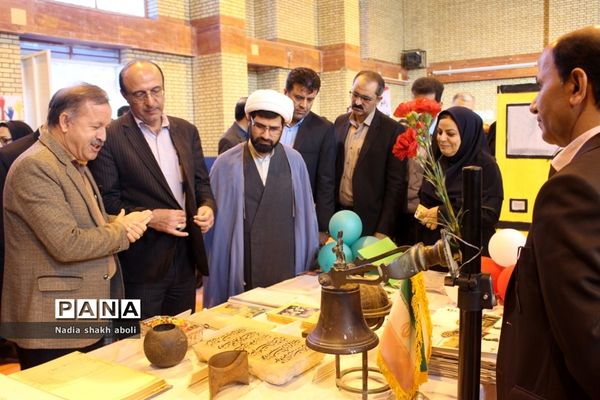 نمایشگاه دستاوردهای مدارس غیر دولتی و هیات امنایی  بوشهر