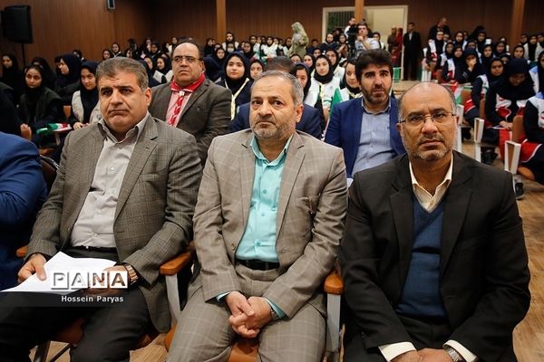 آیین نمادین «دومین سیل مهربانی همکلاسی‌ها»