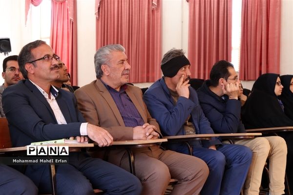 برگزاری همایش آموزشی مدرسان و مربیان سازمان دانش آموزی در آباده