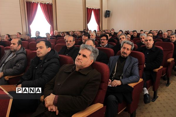گردهمایی مدیران و معاونان پرورشی ناحیه 3 تبریز