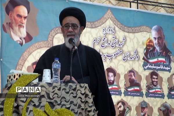 یادواره شهدای مدافع حرم و شهدای منصوب به مدارس شاهد در تبریز