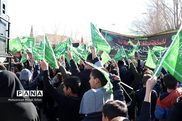 پویش دانش آموزی نوگلان فاطمی در آباده