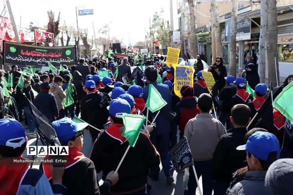 پویش دانش آموزی نوگلان فاطمی در آباده