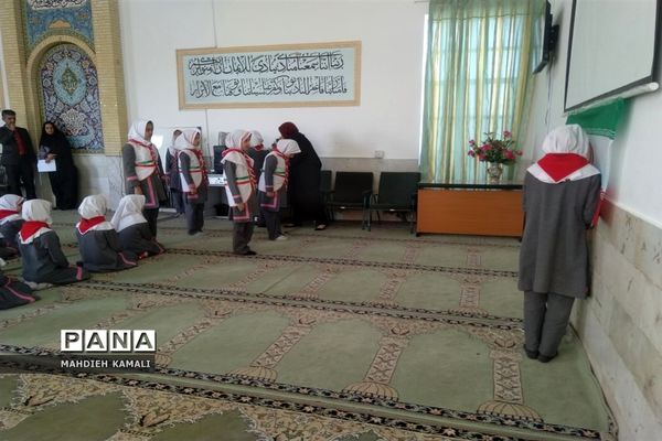 بازدید مربیان پیشتازان سازمان دانش آموزی استان ازمدارس  اشکذر