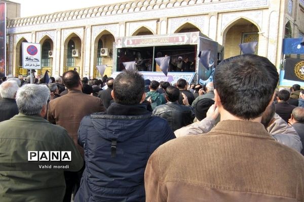 اجتماع بزرگ عزادارن فاطمی در کرمانشاه
