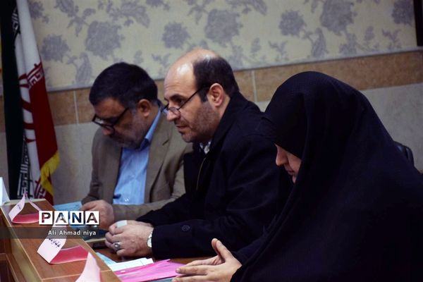دهمین دوره انتخابات مجلس دانش آموزی استان قم (پسران)