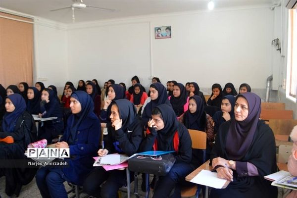 برگزاری کارگاه آموزشی خبرنگاری ویژه دانش‌آموزان شهرستان فسا