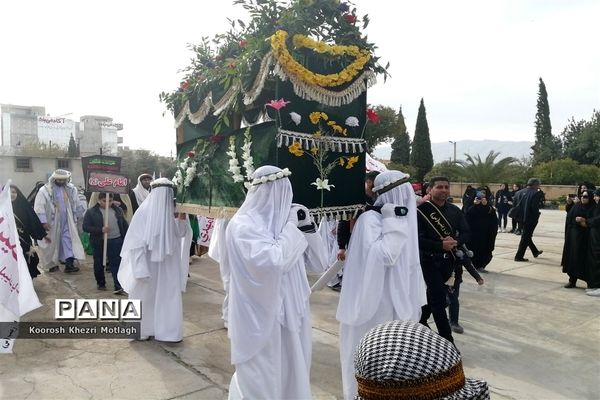 تشییع نمادین پیکرمطهر حضرت فاطمه (س) در شهرستان کازرون