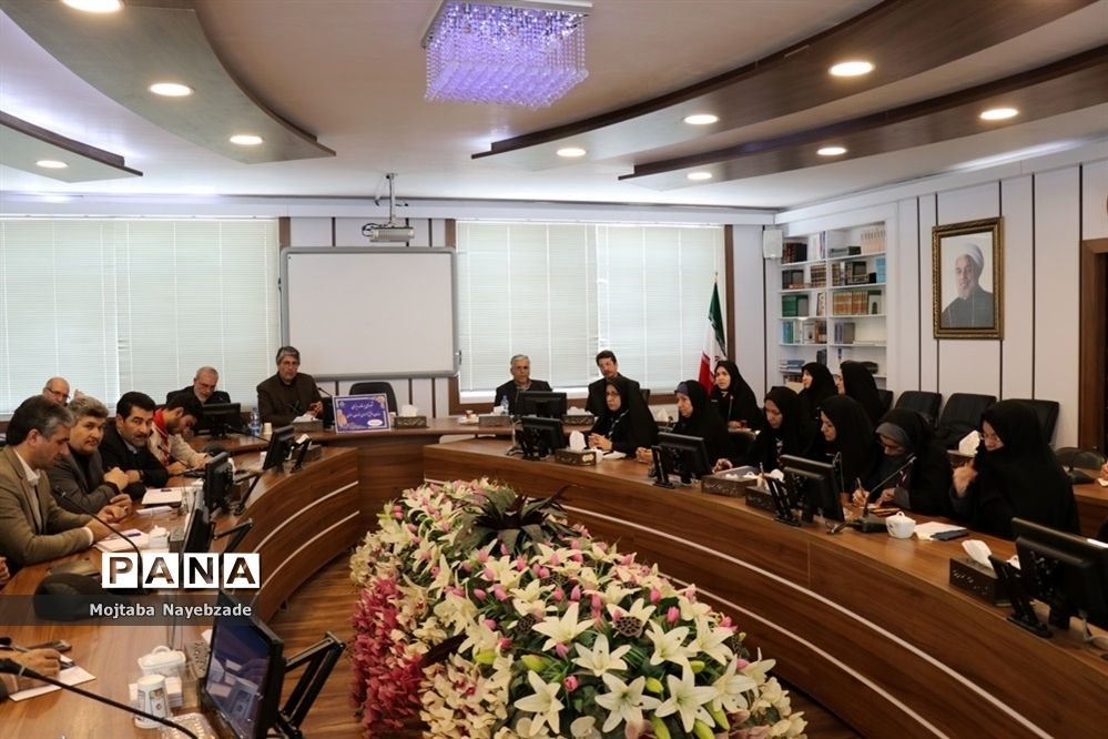 نشست  فصلی شورای برنامه ریزی سازمان دانش‌آموزی خراسان رضوی