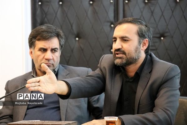 نشست  فصلی شورای برنامه ریزی سازمان دانش‌آموزی خراسان رضوی