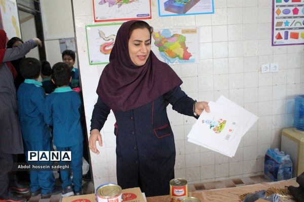دومین سیل  مهربانی  دبستان محمد بیگی بوشهر