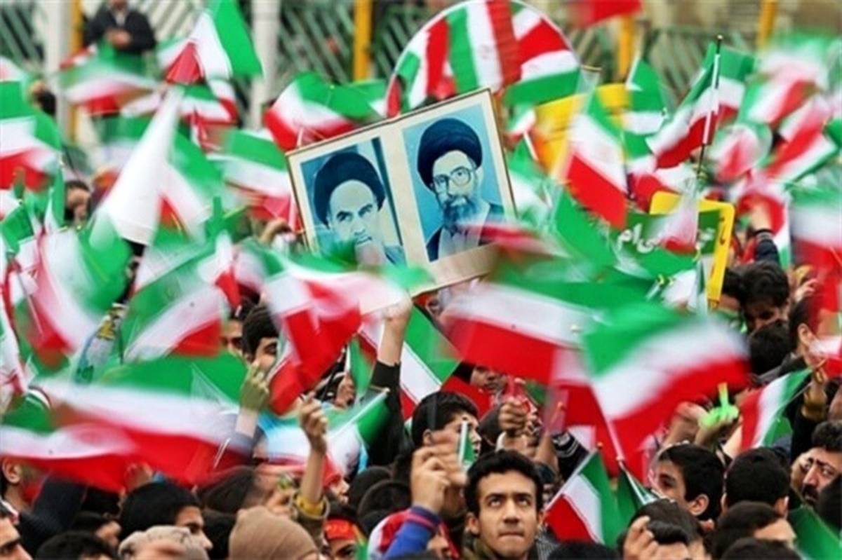 استاندار یزد: سالگرد انقلاب اسلامی، نماد همبستگی ملی باشد