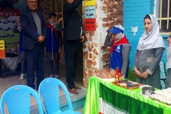 مراسم سیل مهربانی هم کلاسی ها در شهرستان امیدیه