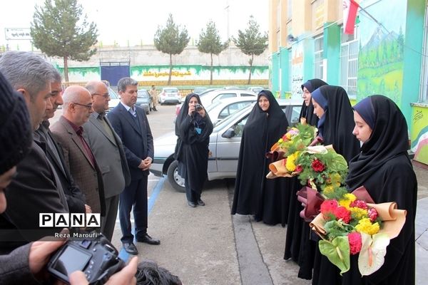 نواختن  زنگ انقلاب در ارومیه