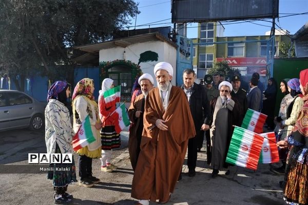 آیین «زنگ انقلاب» در ساری