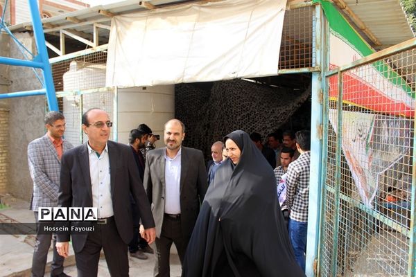 نمایشگاه مدرسه انقلاب در دبیرستان  شریعتی بوشهر