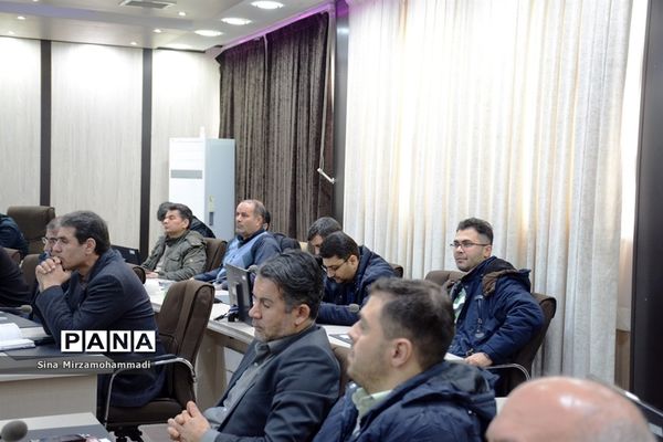 نشست روشنگری و بصیرت بسیجیان فرهنگی آموزش و پرورش آذربایجان غربی