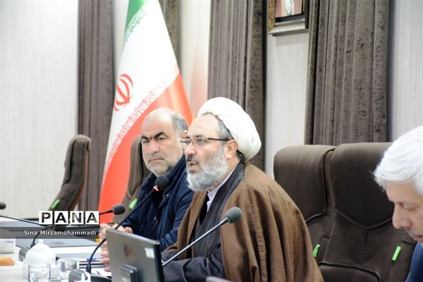 نشست روشنگری و بصیرت بسیجیان فرهنگی آموزش و پرورش آذربایجان غربی
