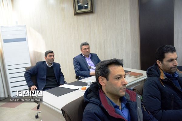 نشست روشنگری و بصیرت بسیجیان فرهنگی آموزش و پرورش آذربایجان غربی