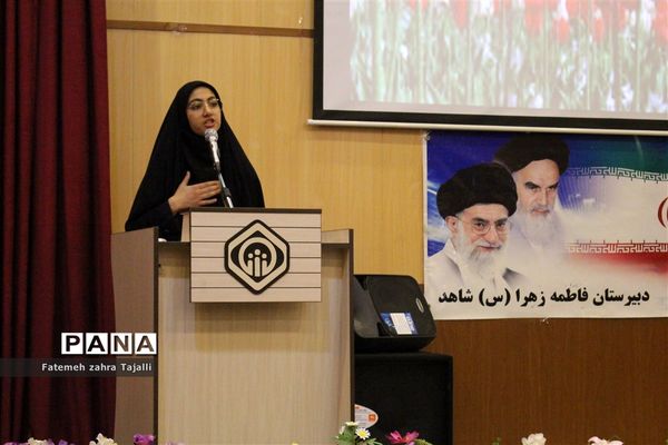 اجرای نمادین طرح لاله های روشن در سمنان