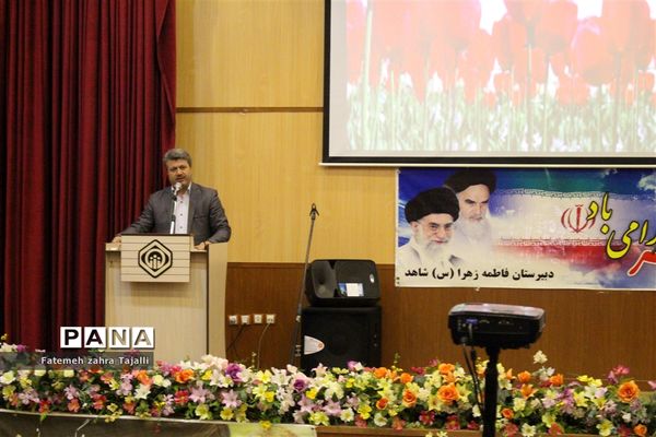 اجرای نمادین طرح لاله های روشن در سمنان