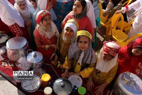 جشنواره فرهنگی بومی دبستان هیات امنایی شمس نجف آباد یاسوج