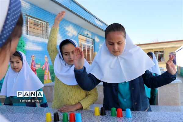 یک روز اردو در مدرسه