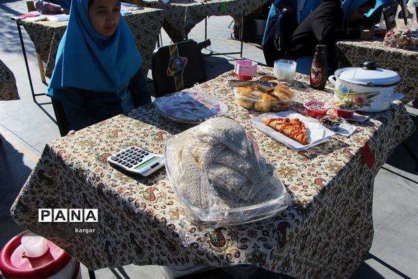 جشنواره غذایی درمدارس یزد