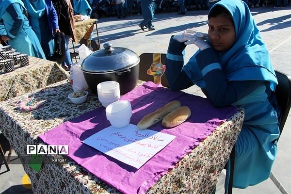 جشنواره غذایی درمدارس یزد