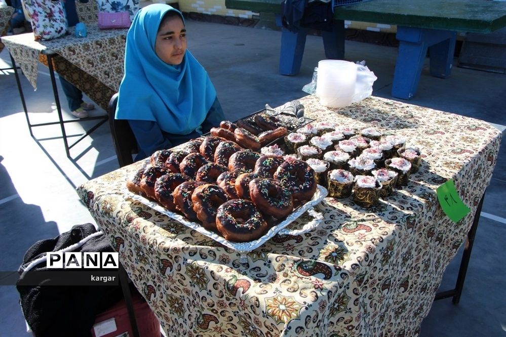 جشنواره غذایی درمدارس یزد