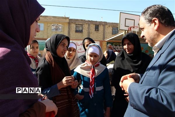برگزاری مسابقات قرآن و عترت دختران دانش‌آموز ناحیه ۳ شیراز در آموزشگاه عباس الکوت