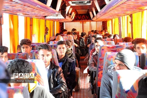 اعزام دانش آموزان دوره دوم شهرستان خوسف به اردو راهیان نور