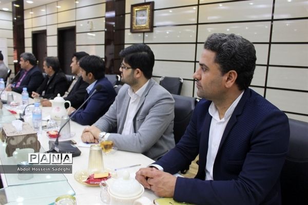 جلسه تقدیر از فعالان جشنواره شهید رجایی آموزش و پرورش استان بوشهر