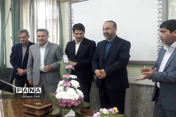 مراسم تکریم ومعارفه ریاست آموزش و پرورش شهرستان حمیدیه