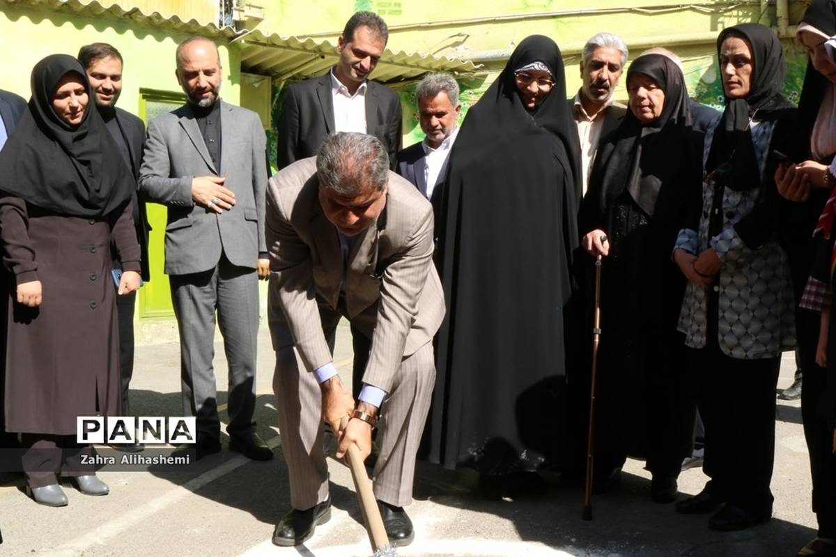 تهران، مقام نخست بیست و یکمین جشنواره خیرین مدرسه ساز کشور را کسب کرد