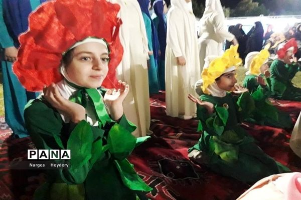 افتتاح سومین جشنواره فرهنگی ورزشی و  نمایشگاه فجر انقلاب در شهرستان امیدیه