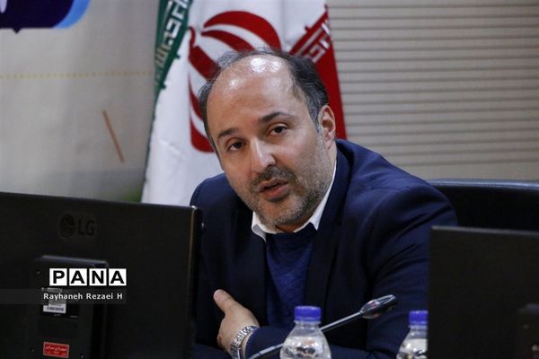 نشست خبری افتتاح 110 پروژه شهرداری قم در ایام الله دهه فجر 98