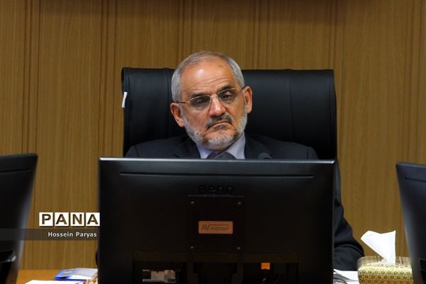 شانزدهمین نشست هیات مدیره جامعه خیرین مدرسه ساز کشور